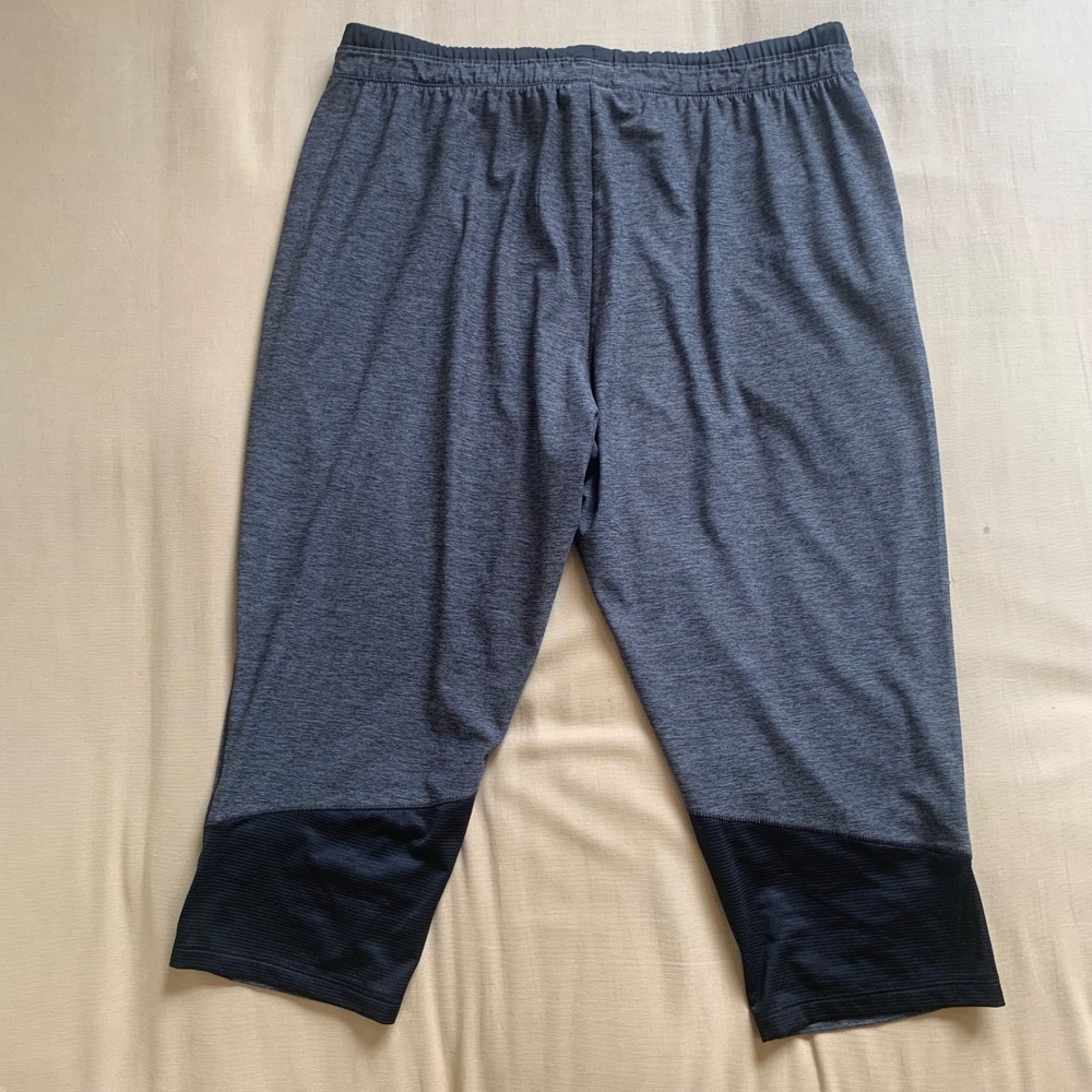 Under Armour HeatGear Womens L Loose Fit Capri Jogger Pants Gray Blk Workout Gym - Picture 7 of 13